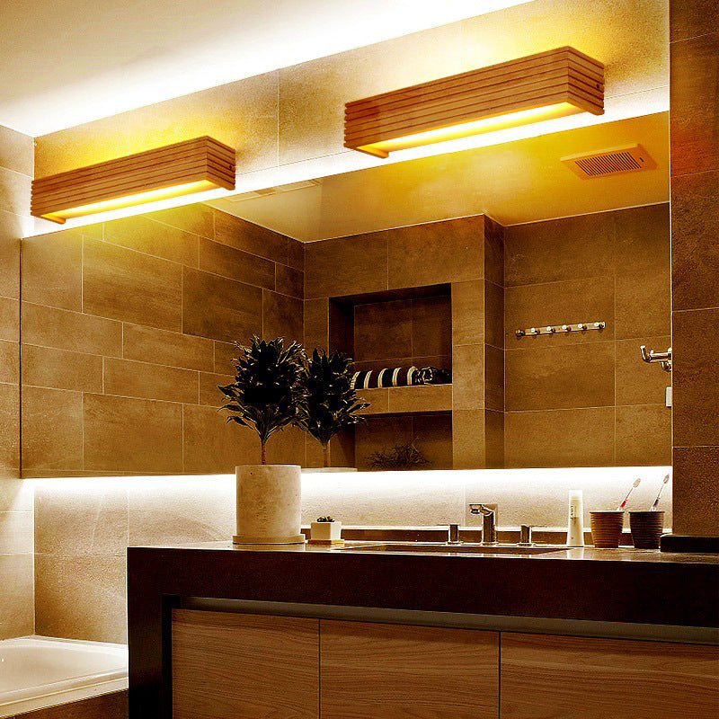 Traditional Wood Wall Light