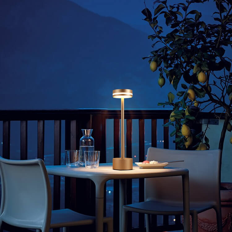 Modern Metal Table Lamp