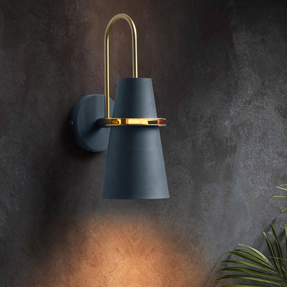 Scandinavian Iron Cylinder Horn 1-Light Wall Sconce Lamp