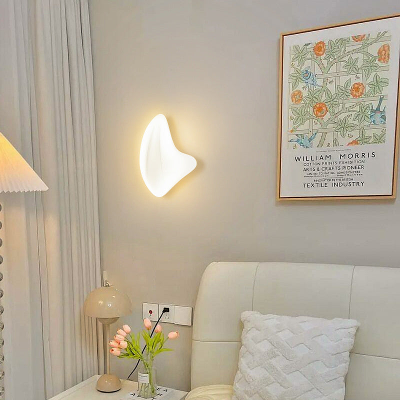 Creative PE Geometric Shade Hardware LED Wall Sconce Lamp