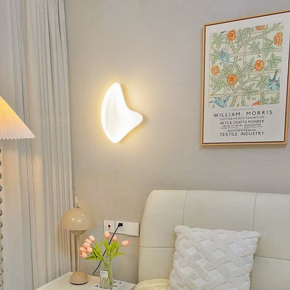 Creative PE Geometric Shade Hardware LED Wall Sconce Lamp