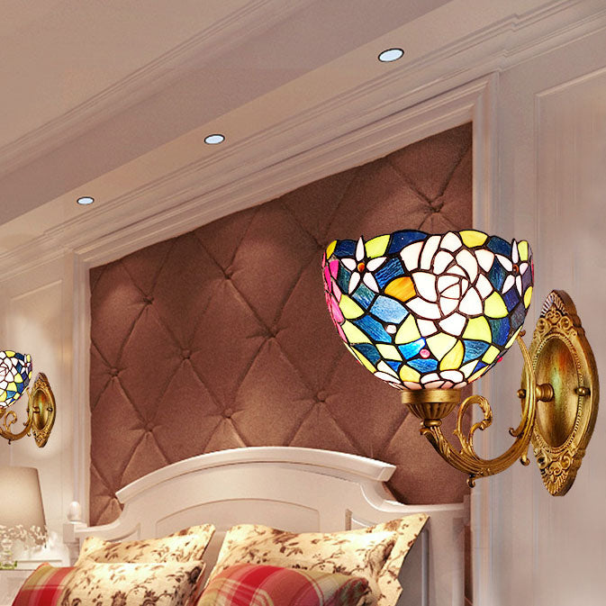 Tiffany Rose Stained Glass 1-Light Wall Sconce Lamp