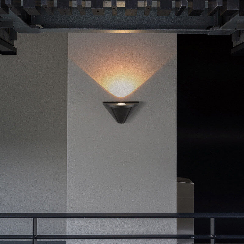 Triangle Aluminum Lens Frosted LED Outdoor Wall Sconce Lamp