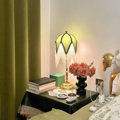 Traditional Leaf Table Lamp