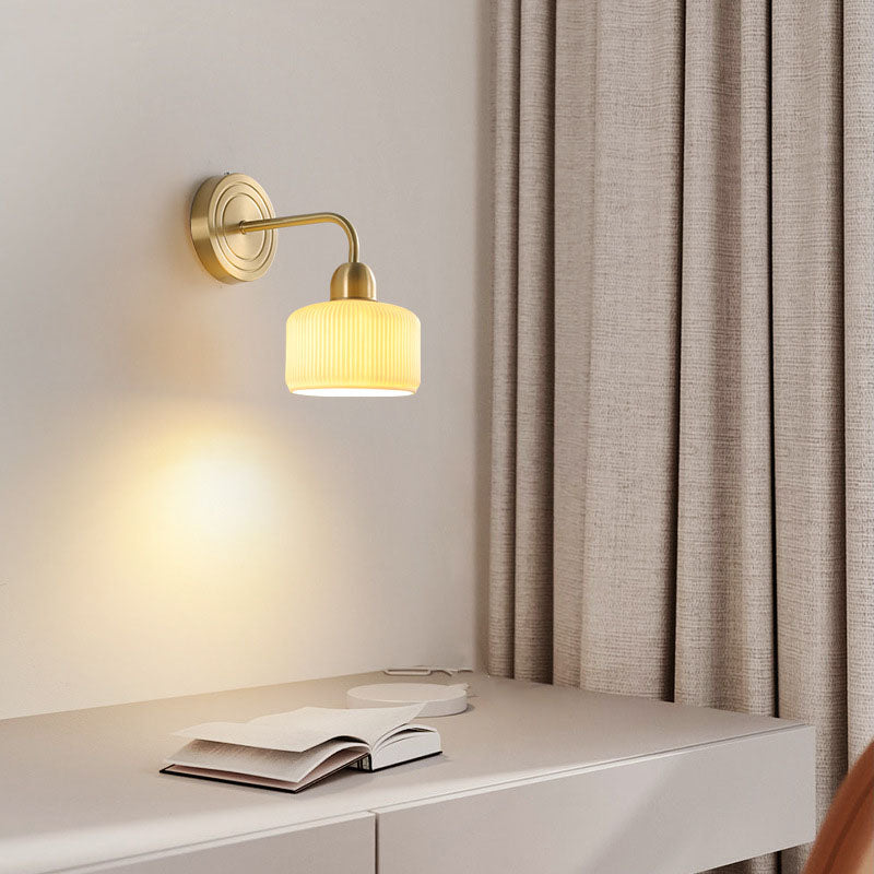 Geometrical Gold Finish Frame 1-Light Wall Sconce Lamp