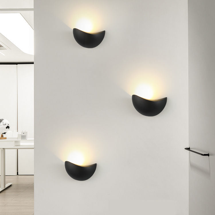 Minimalist Half Moon Circle Aluminum LED Wall Sconce Lamp