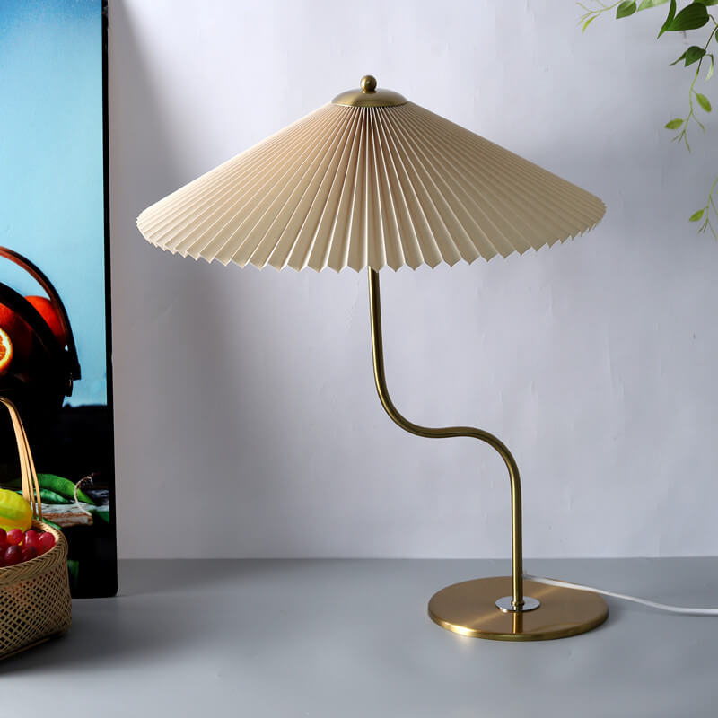 Retro Pleated Umbrella Decorative 1-Light Table Lamp