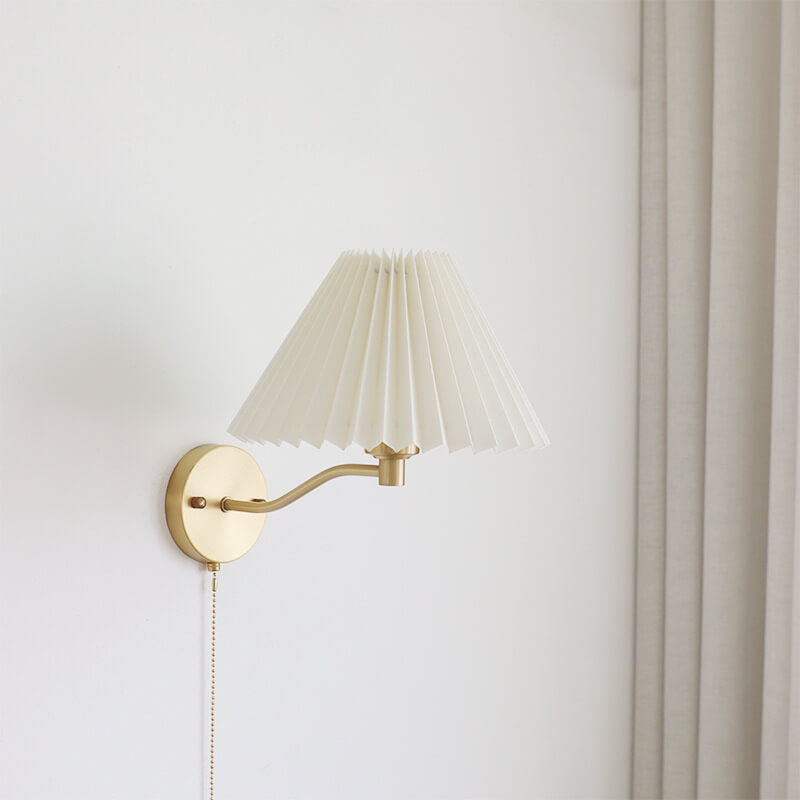 European Light Pleated Brass 1-Light Wall Sconce Lamp