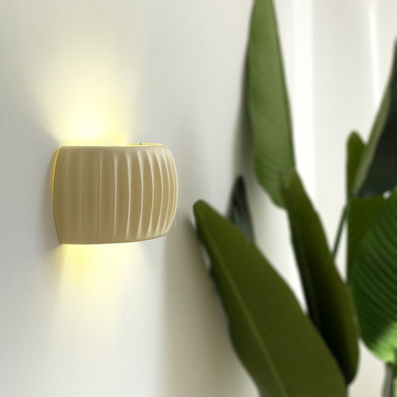 Cream Resin Semi-circular Shade 2-Light Wall Sconce Lamp