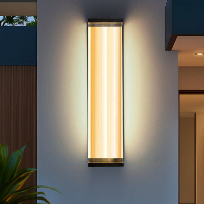 Waterproof Steel Acrylic LED Outdoor Wall Sconce Lamp