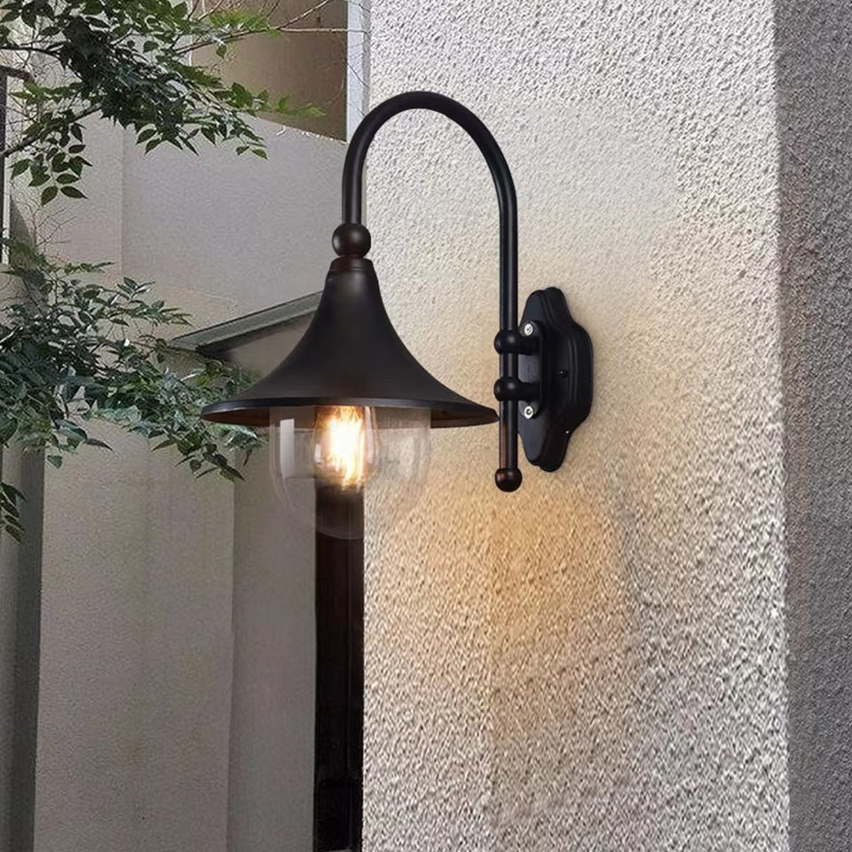 Industrial Aluminum Horn Shape 1-Light Wall Sconce Lamp