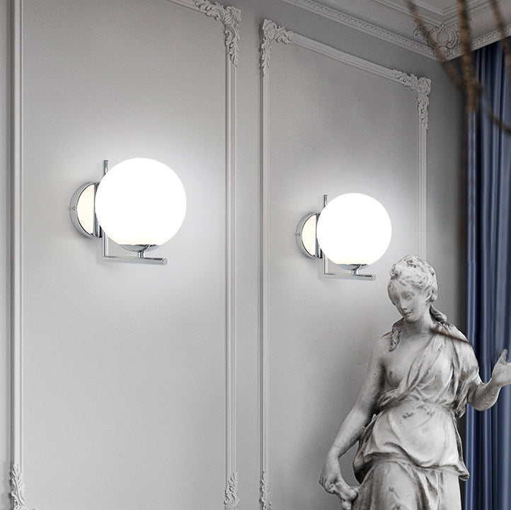 Nordic Metal Glass Ball 1-Light Wall Sconce Lamp