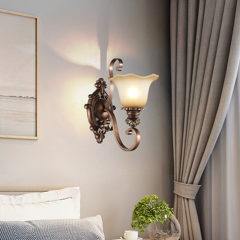Frosted Flower Shade Iron Resin 1/2 Light Wall Sconce Lamp