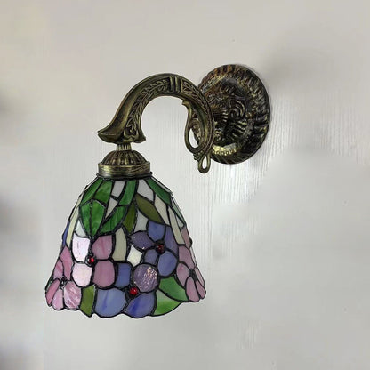 Tiffany Zinc Alloy Stained Glass 1-Light Wall Sconce Lamp