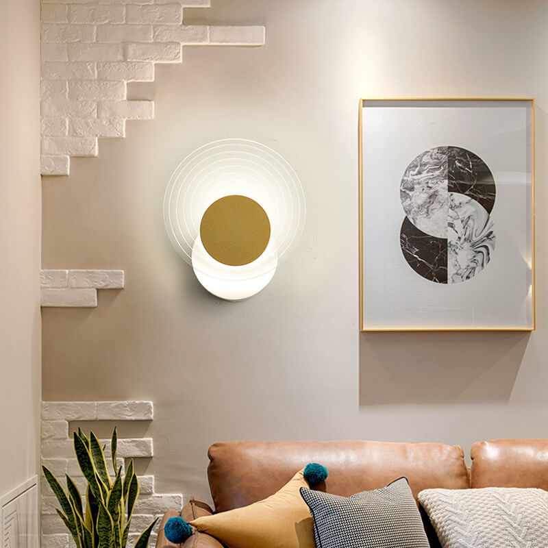 Light Luxury Gold Geometric Acrylic LED Wall Sconce Lamp