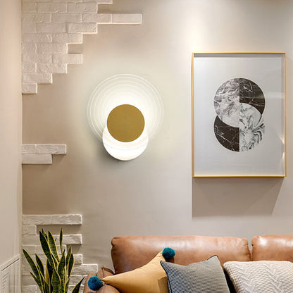 Light Luxury Gold Geometric Acrylic LED Wall Sconce Lamp