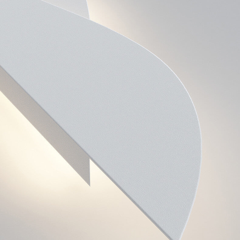 Minimalist Dimensional Peaks Design LED Wall Sconce Lamp