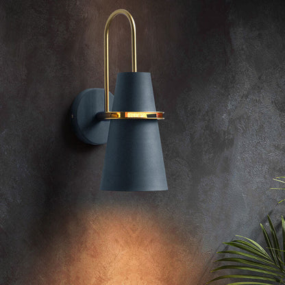 Scandinavian Horn Iron 1-Light Wall Sconce Lamp