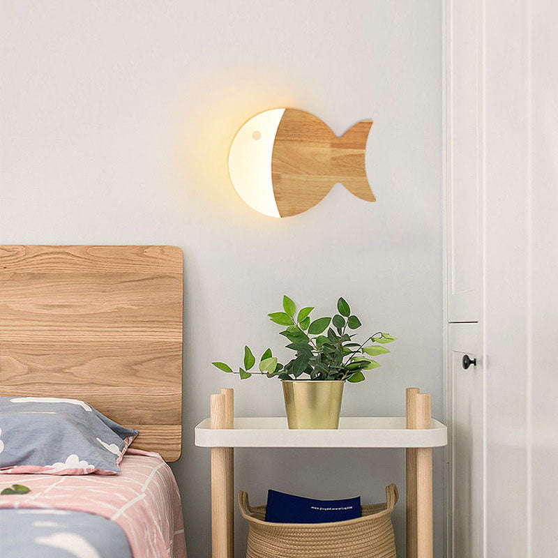 Nordic Creative Wood Art Small Fish LED Wall Sconce Lamp