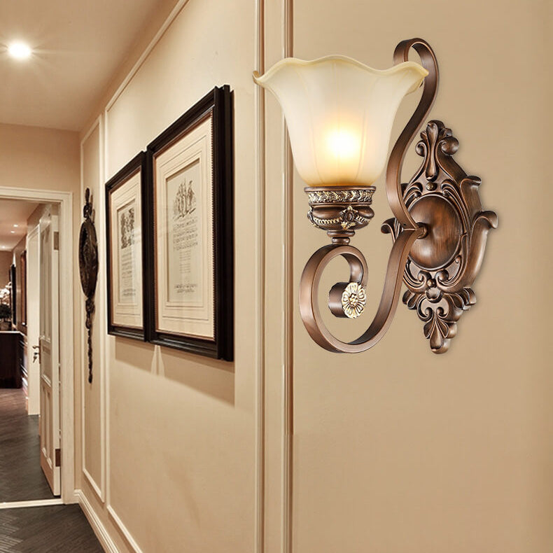 Iron Glass Flower Shape 1-Light Wall Sconce Lamp