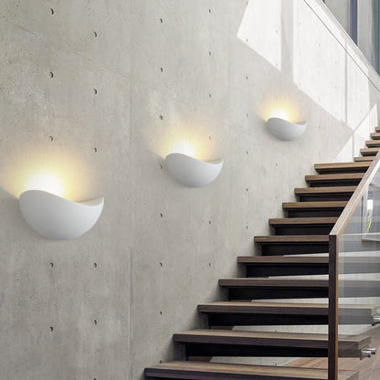 Minimalist Half Moon Circle Aluminum LED Wall Sconce Lamp