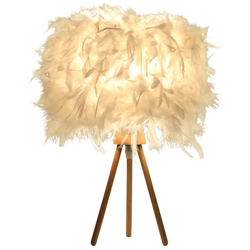 Modern Feather Table Lamp