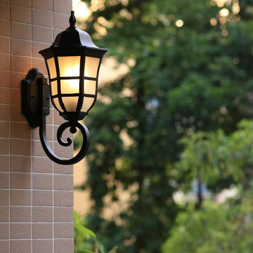 Outdoor Waterproof Anti-rust 1-Light Wall Sconce Lamp