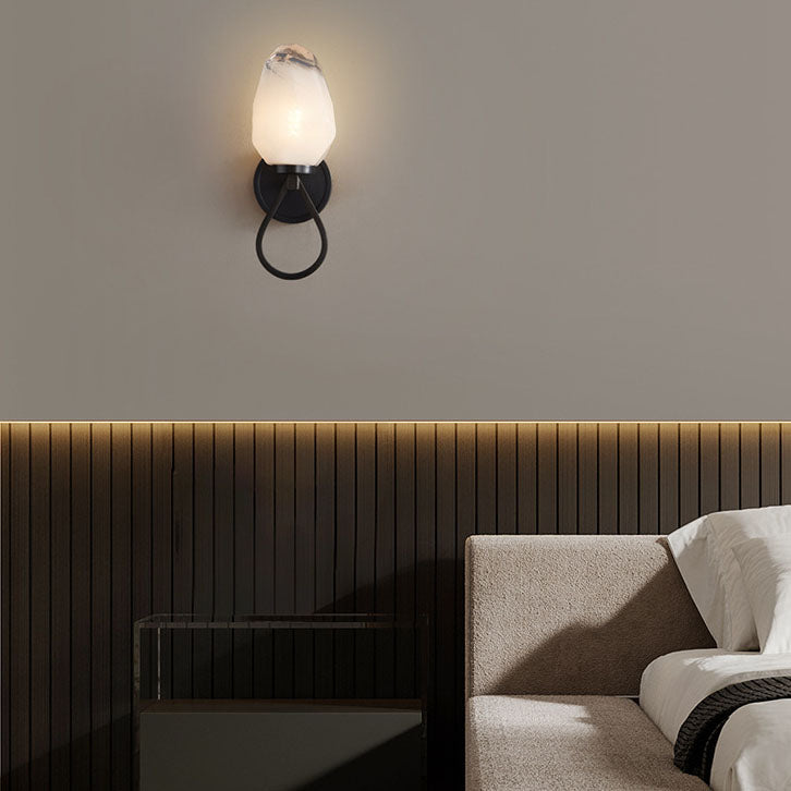 Brass Geometrical Glass Shade 1-Light Wall Sconce Lamp
