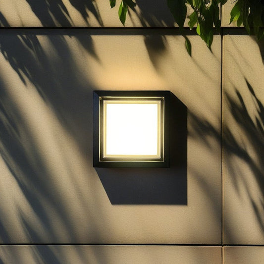 Waterproof Aluminum Acrylic LED Outdoor Wall Sconce Lamp