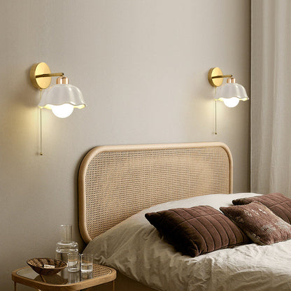 Modern Art Deco Flower Round 1-Light Wall Sconce Lamp