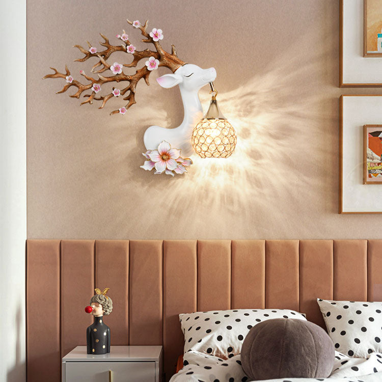 Resin Antler Crystal Ball Shade 1-Light Wall Sconce Lamp