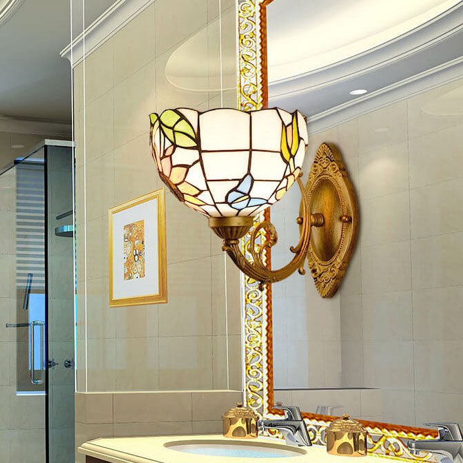 European Tiffany Glass Metal 1-Light Wall Sconce Lamp