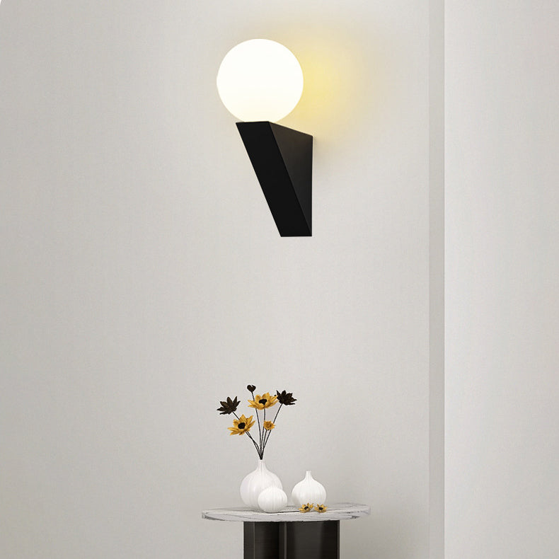 Triangle Orb Iron Plastic 1-Light Wall Sconce Lamp