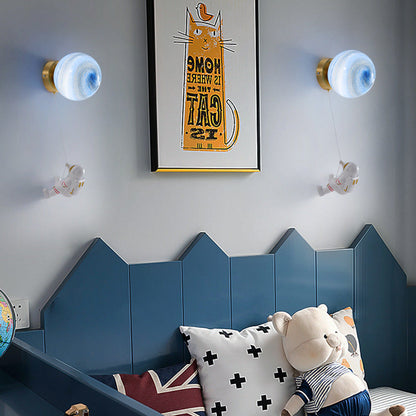 3D Moon Shade Resin Astronaut 1-Light Wall Sconce Lamp