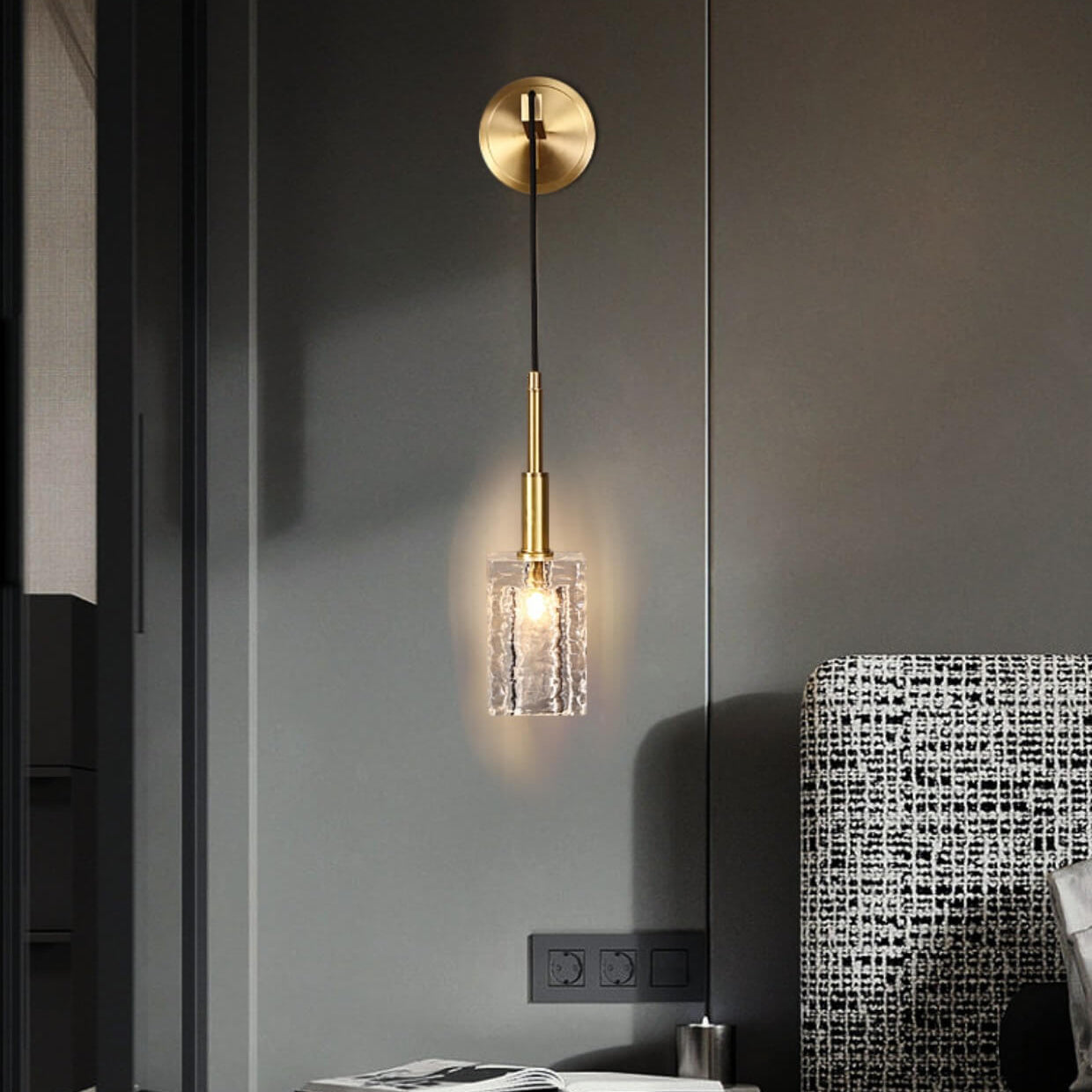 Modern Luxury Crystal Cube Copper 1-Light Wall Sconce Lamp