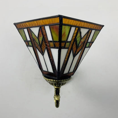 Tiffany Geometric Pyramid Shade 1-Light Wall Sconce Lamp