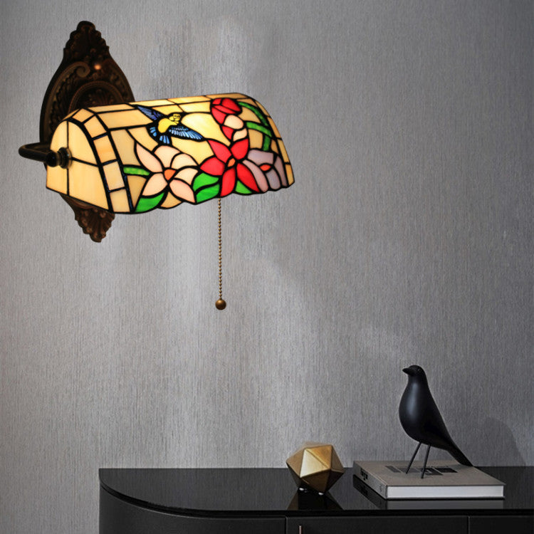 Tiffany Alloy Iron Stained Glass 1-Light Wall Sconce Lamp