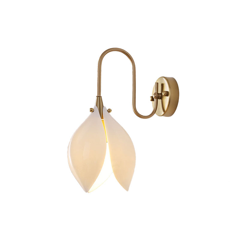 Ceramic Flower Shape Iron Frame 1-Light Wall Sconce Lamp