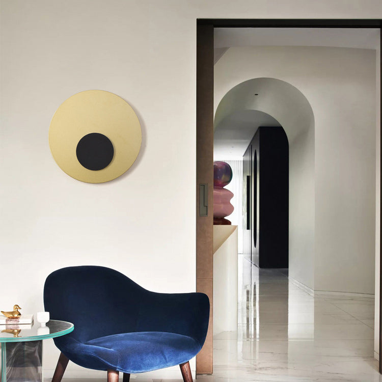 Minimalist Iron Round Flat Piece LED Wall Sconce Lamp