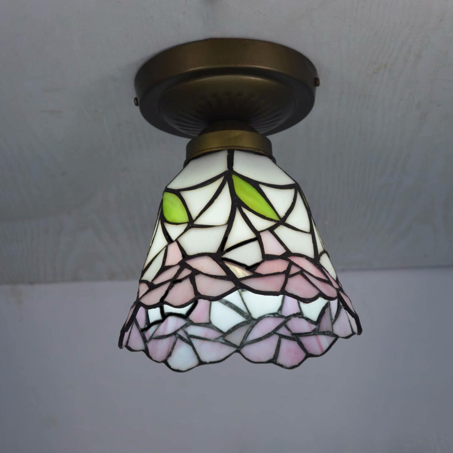 Traditional European Tiffany 1-Light Wall Sconce Lamp