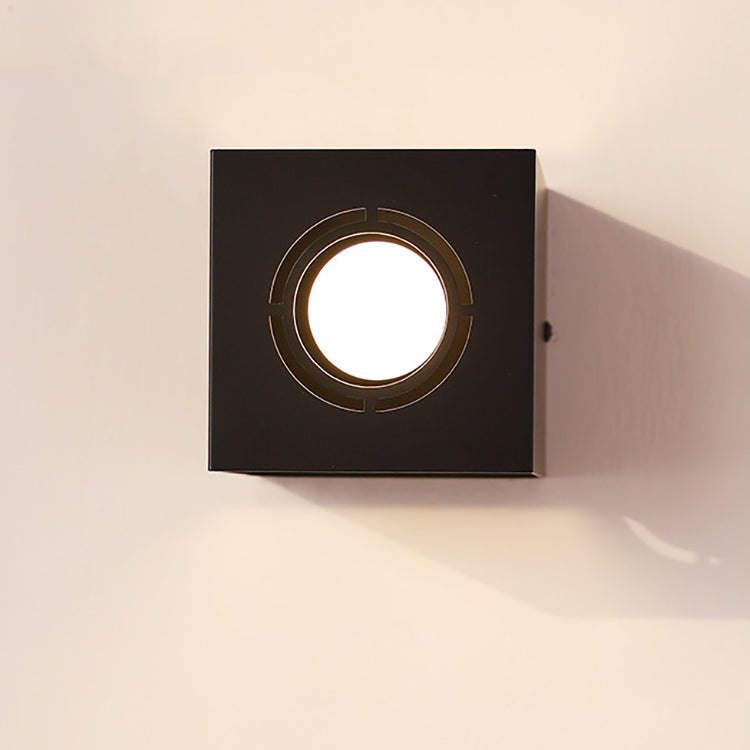 Modern Minimalist Square Iron 1-Light Wall Sconce Lamp
