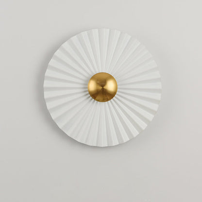 Creative Round Scallop Hardware LED Wall Sconce Lamp