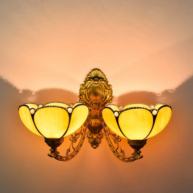 Tiffany Petal Stained Glass 2-Light Wall Sconce Lamp