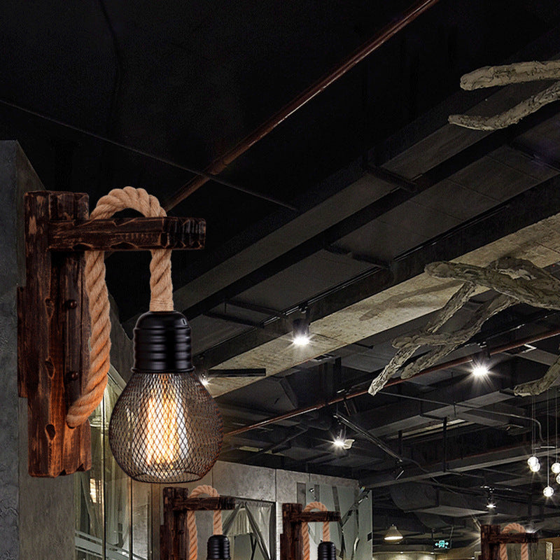 Traditional Wooden Beam Iron Cage 1-Light Wall Sconce Lamp