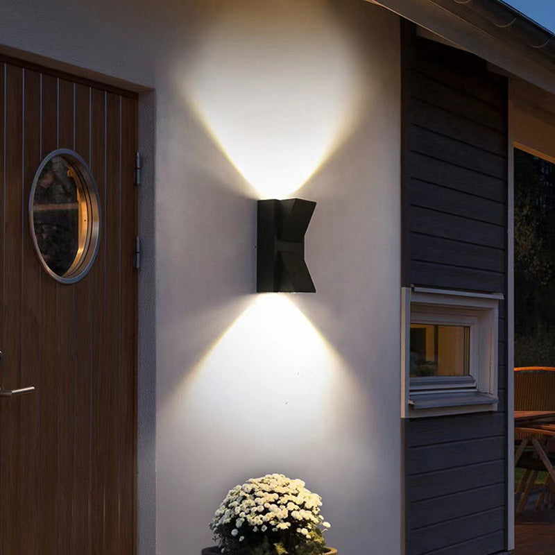 Simplicity Triangular Prism LED Outdoor Wall Sconce Lamp