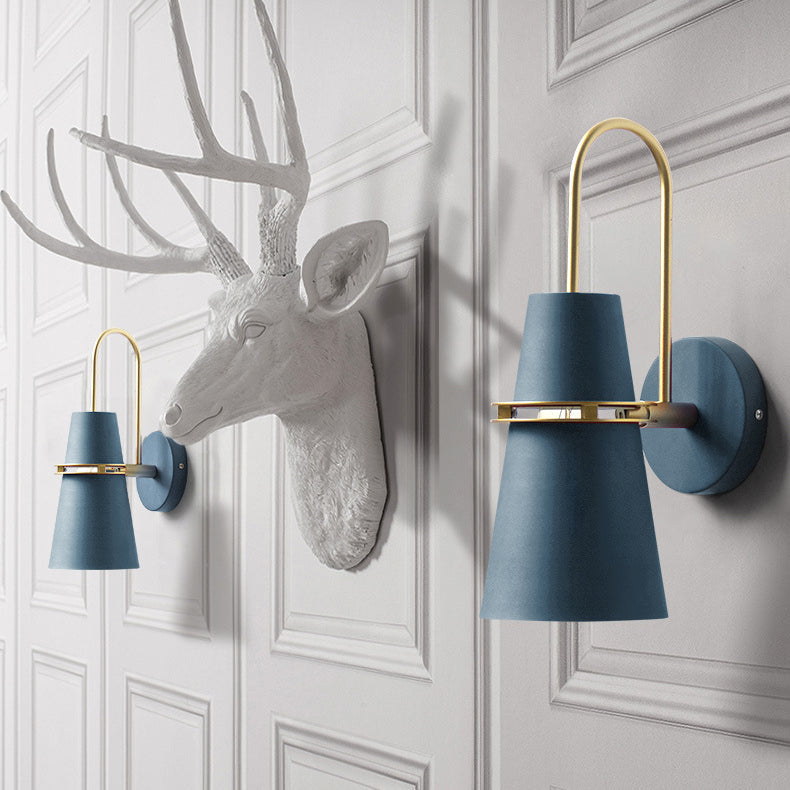 Scandinavian Iron Cylinder Horn 1-Light Wall Sconce Lamp