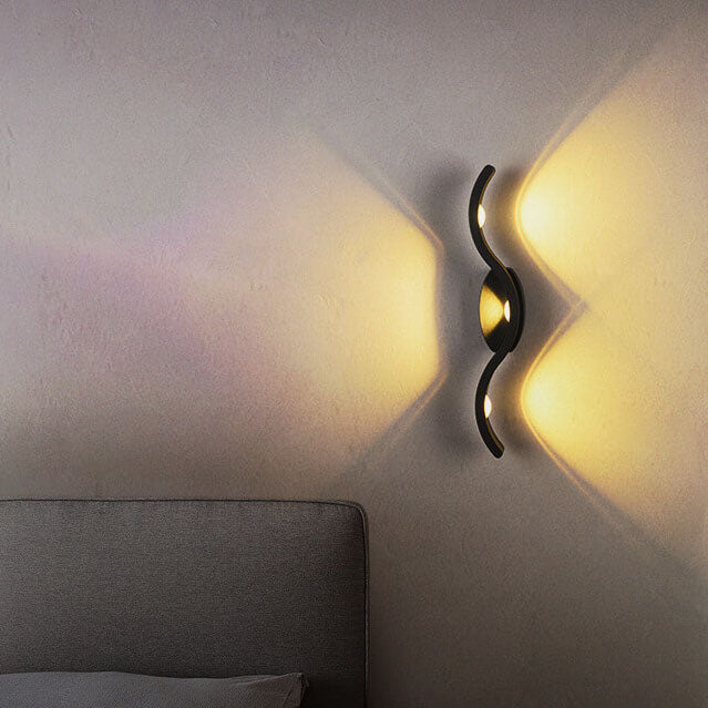 Creative Wave Curve Acrylic Aluminum LED Wall Sconce Lamp