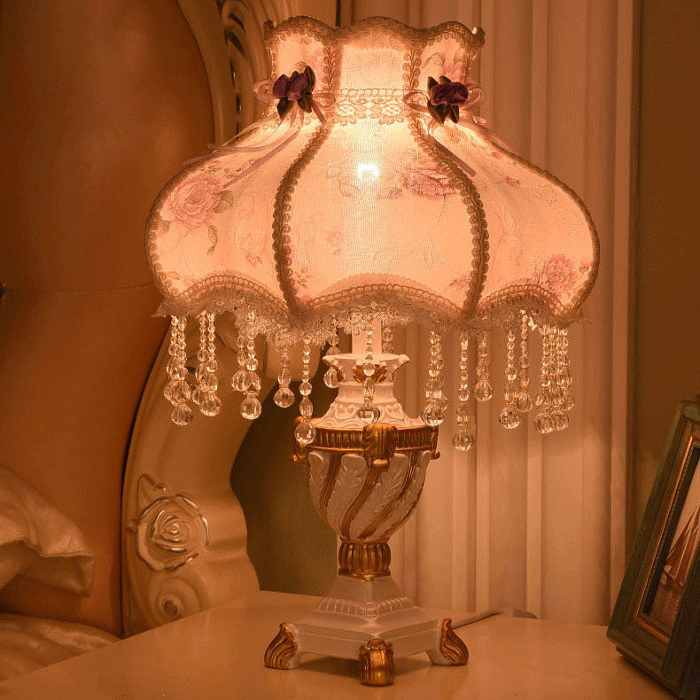 European Luxury  Fabric Lace Resin 1-Light Table Lamp