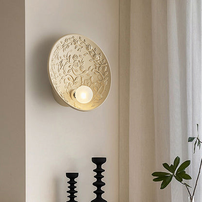 Carved Round Disc Resin 1-Light Wall Sconce Lamp