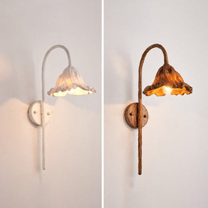 Chinese Iron Flower Lotus Leaf 1-Light Wall Sconce Lamp